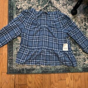 Blue and White V Neck Light Weight 3/4 Sleeve Peplum Blouse, Size Medium